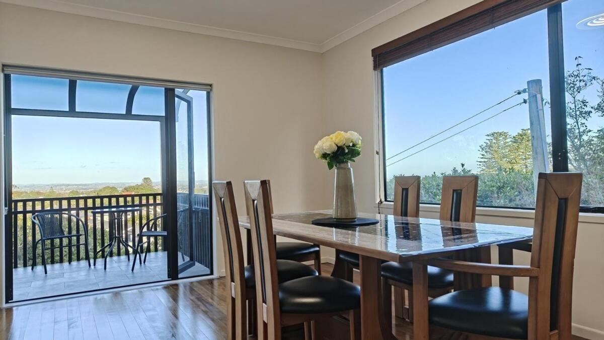 Hidden Oasis In Epsom With Panoramic View Villa Auckland Exterior photo